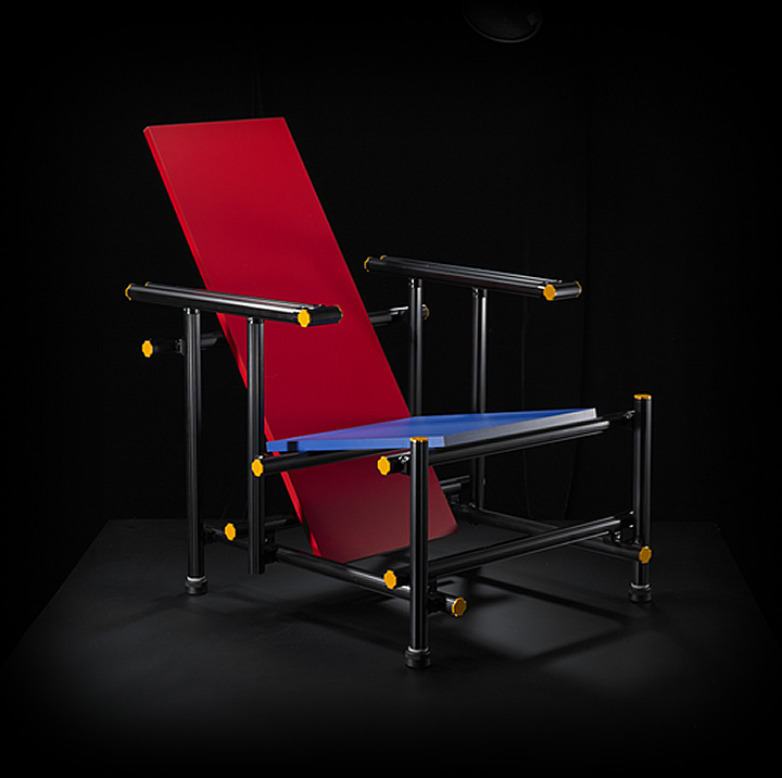 Red and Blue Chair | G-Fun premium | G-Fun